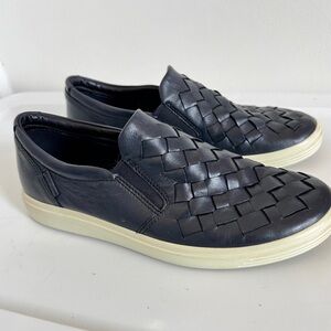 ECCO Women’s Soft Woven Slip On Night Sky size 37/6.5 extra width